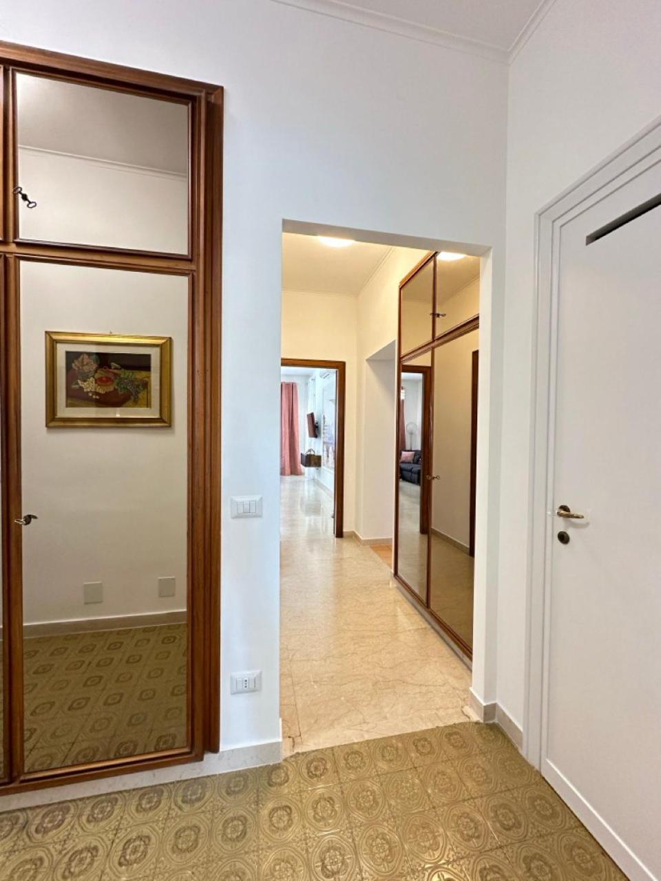 La Casa Di Umberto Apartment Rome Exterior photo